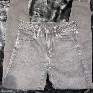 American eagle hi- rise jegging, black, size 6.